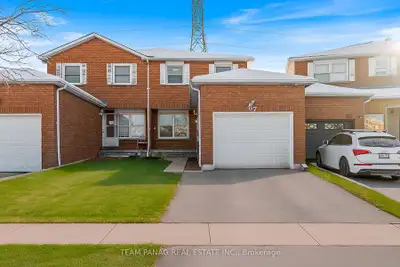 Fully upgraded sun-filled townhouse in Fletcher's Creek featuring 3+2 bedrooms, 3 bathrooms, and 3 p...