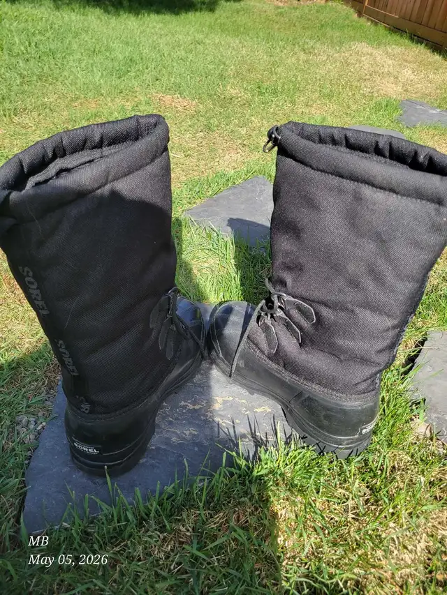 SOREL WOMEN'S HEAVY-DUTY BOOTS, Size 8 in Women's - Shoes in Calgary - Image 8
