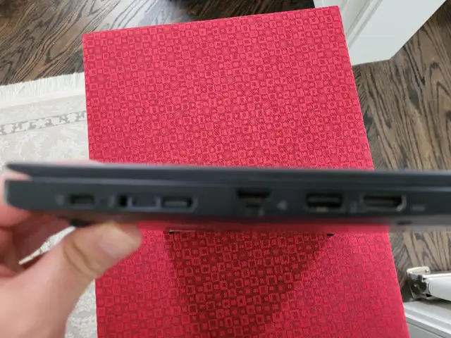 Lenovo Thinkpad  T480s - 8th Generation in Laptops in City of Toronto - Image 8