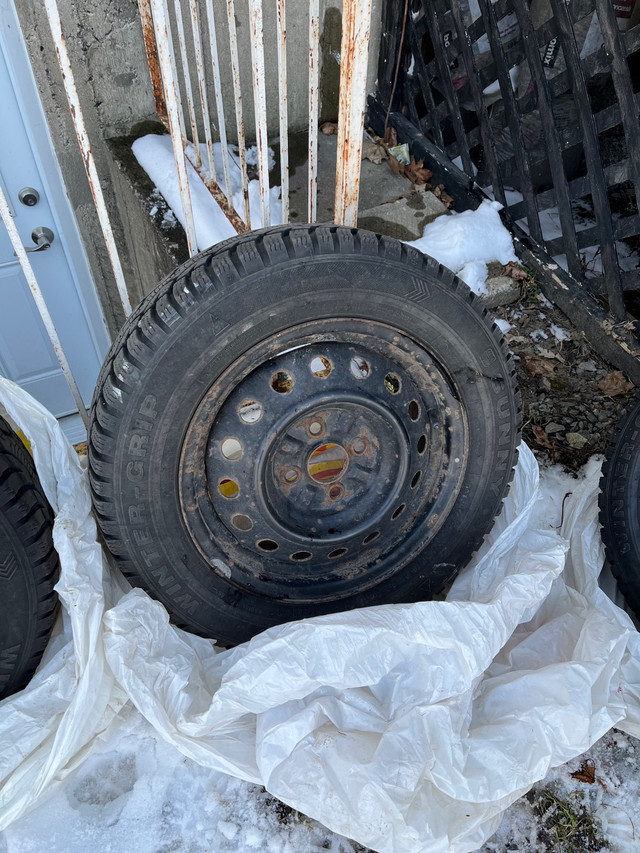 4 pneus d’hiver 14 pouces 75$ pour l’ensemble  dans Autre  à Longueuil/Rive Sud - Image 3