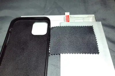 (Cases) $5 iPhone 13 12 11 XR, View more