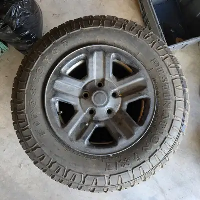 Set of 5 Jeep Wrangler Tires (from a 90s model year). LT225/75R16 Decent tread for used Tires are at...