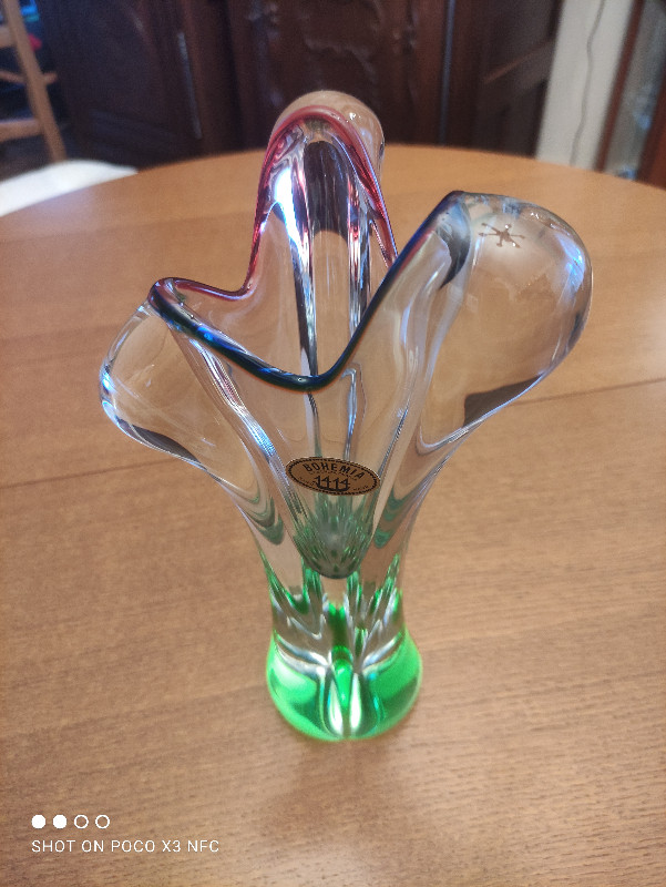 Vase en cristal de Boheme dans Décoration intérieure et accessoires  à Longueuil/Rive Sud