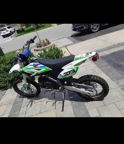 125cc dirt bike for sale clean and runs great lots of power