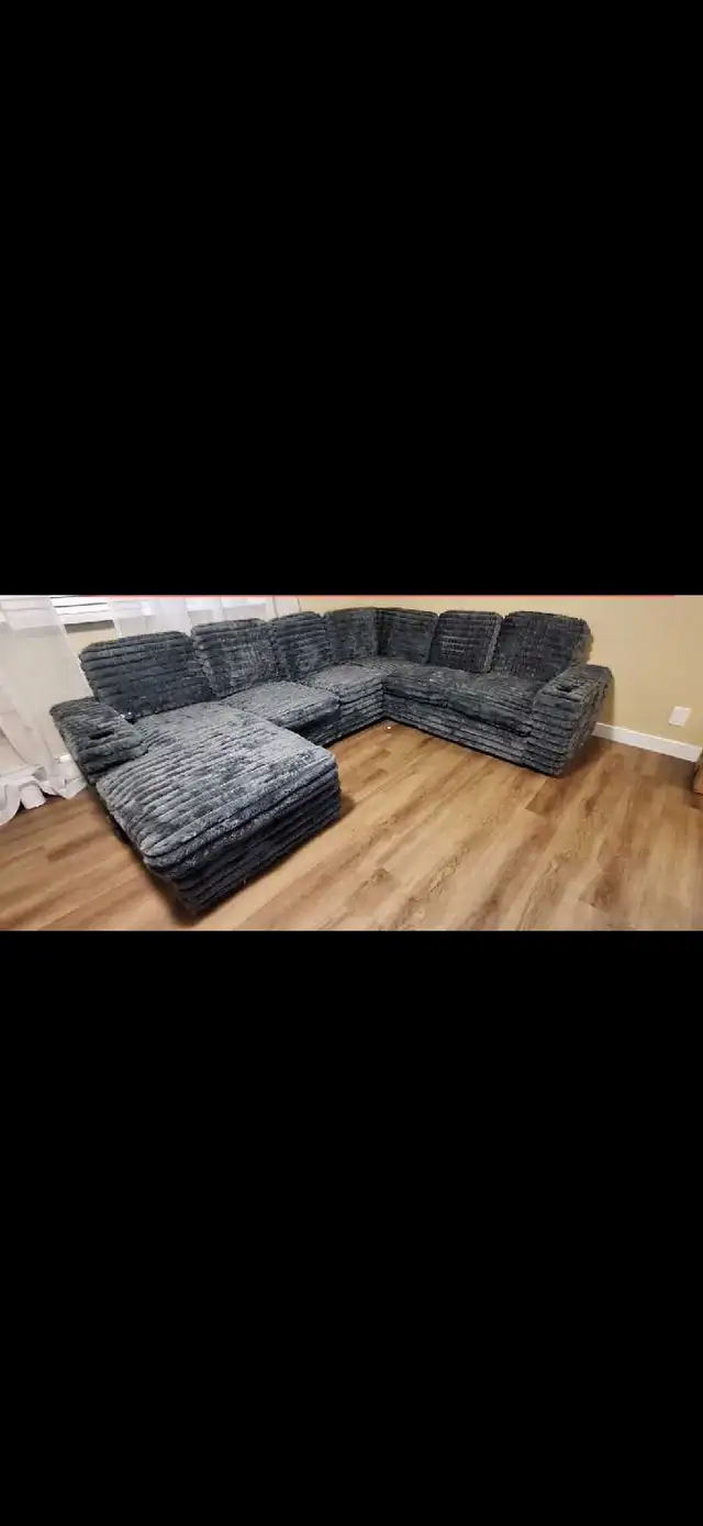 Furniture Assembly 483178255651983364