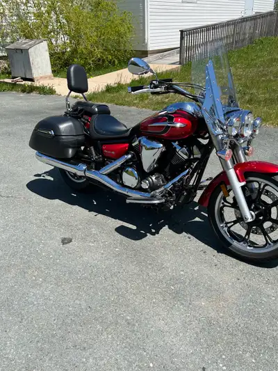 Get ready to hit the open road with this stunning 2012 Yamaha V-Star 950! This beauty is not just a...
