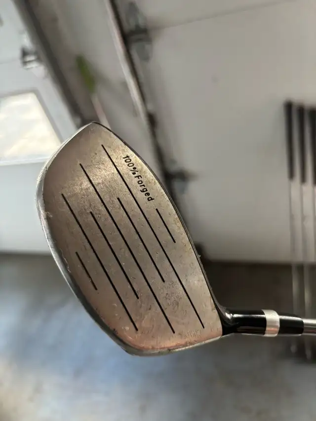Right handed Golf Irons and Driver set in Golf in Mississauga / Peel Region - Image 4