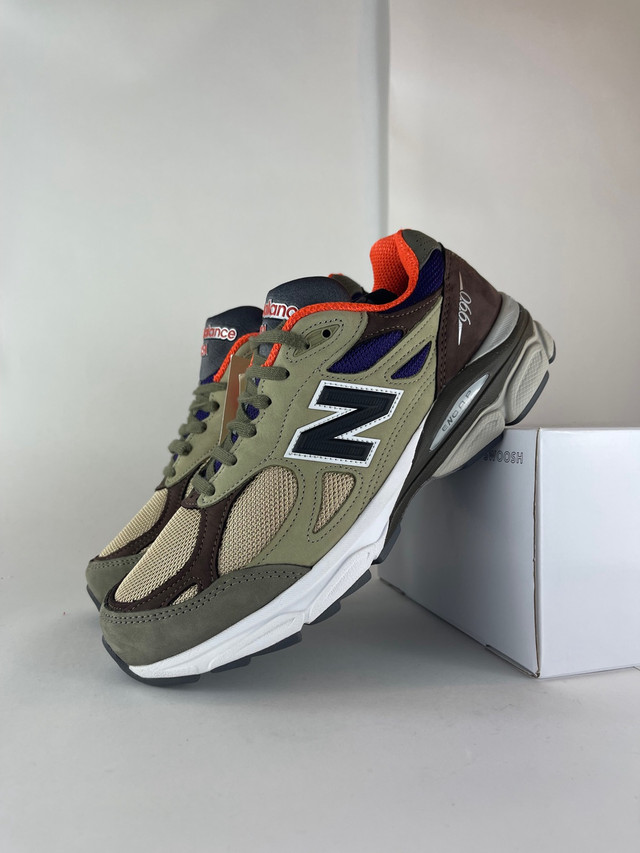 New balance x Teddy Santis - 990v3 Made in USA  - BRAND NEW MEN  in Men's Shoes in City of Montréal - Image 4