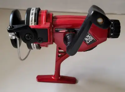 bronson mercury no 2550 fishing reel Vintage Bronson Mercury #2550 Mercury Casting Reel