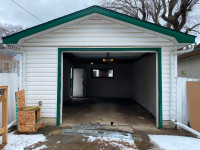 Immediately Available Garage For Rent
