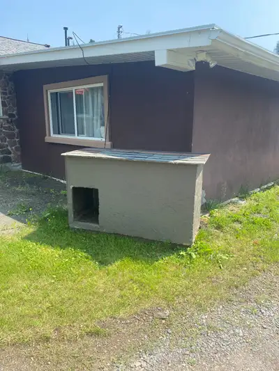 dog house, View more