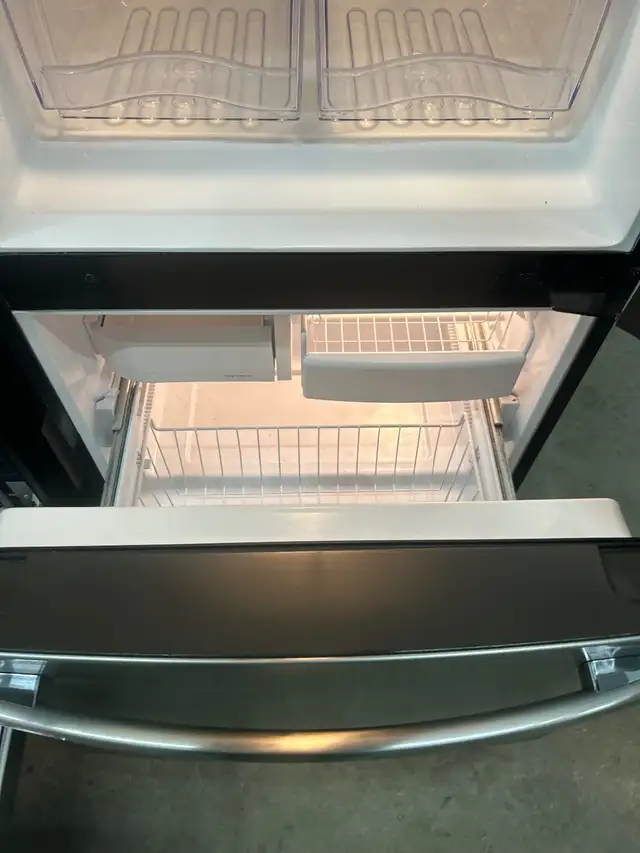 Frigidaire stove washer dryer in Washers & Dryers in City of Montréal - Image 5