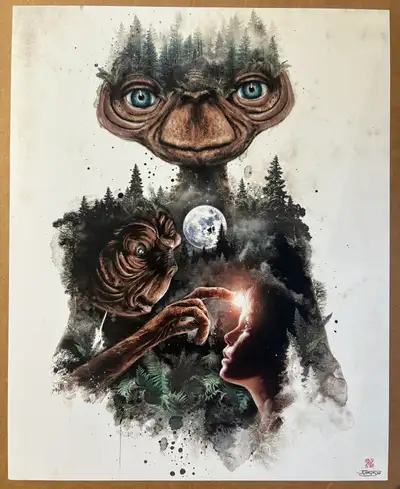 This autographed photo is absolutely immaculate and comes in an acrylic top loader sleeve for added...