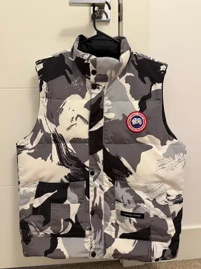 canada goose vest, View more