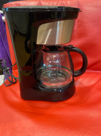 Amazon Basics 5 Cup Coffee Maker with Reusable Filter
