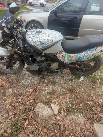 Not sure of year. No ownership Looking to sell as parts bike. 450 twin carb. Asking 450 obo Has afte...