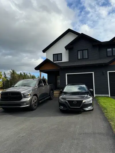 New home for rent in Southlands. 10 minute drive to down town. Near Walmart, GoodLife Fitness and ot...