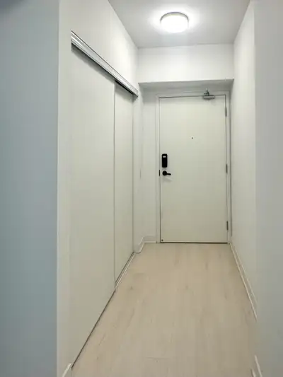 Stunning Brand New 2Bed+Media/2Bath Unit on the 46th floor in Chic M CITY 1! Greater Layout. Huge Ba...