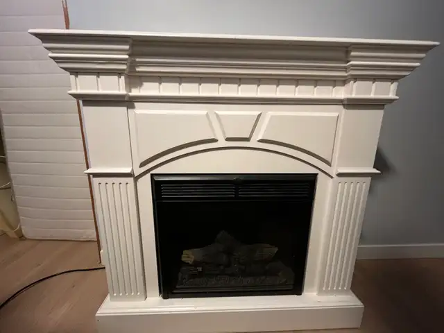 Electric Fireplace - space heater 