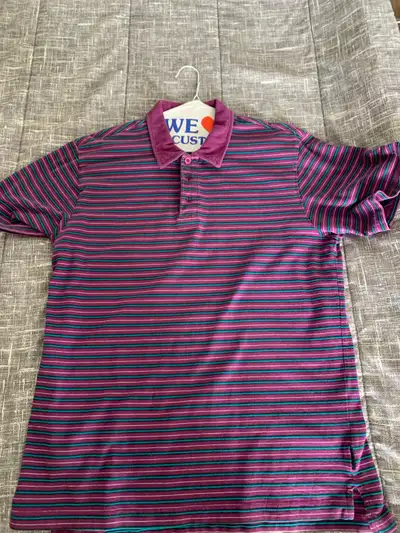 Oakley Golf Shirt, Purple, Medium. Great for spring and aummer seasons. Three buttons on collar. Gre...