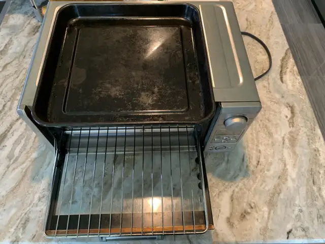 BREVILLE Mini Smart toaster oven in Toasters & Toaster Ovens in Markham / York Region - Image 5