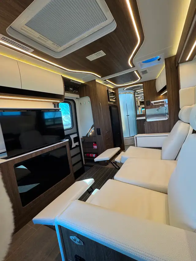 2024 Mercedes Benz Unity MBL Leisure Travel Van NO GST in RVs & Motorhomes in Grande Prairie - Image 9