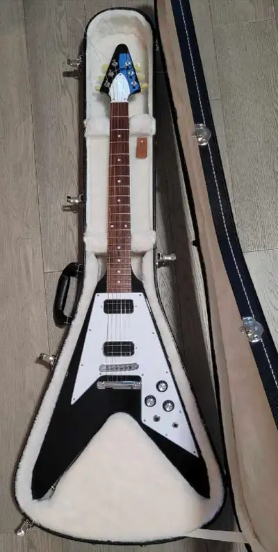 31 ads for gibson flying v in Guitars in Canada | Kijiji Marketplaces