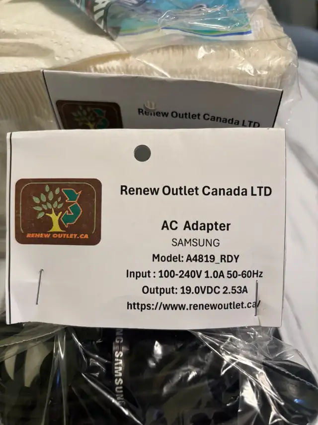 Samsung Monitor  Charger AC Adapter A4819_RDY 19V 2.53A 48W  in Cables & Connectors in Cambridge - Image 4