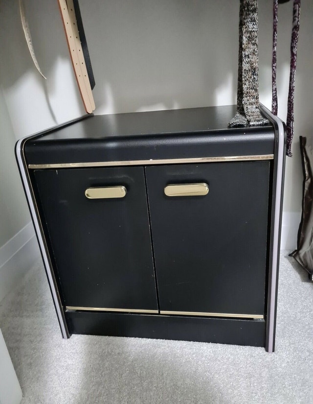 Black Queen Bedroom 5 Piece Set Beds & Mattresses Kitchener