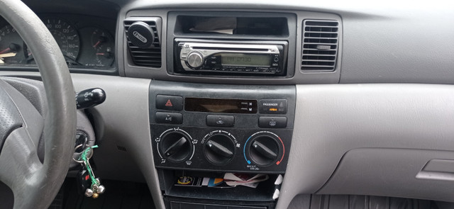Toyota Corrolla in Cars & Trucks in Markham / York Region - Image 2