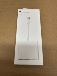 Apple USB-C Digital AV Multiport Adapter (New in Box)