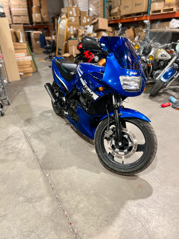 2005 Kawasaki Ninja EX500 dans Routières sportives  à Ville de Montréal - Image 2