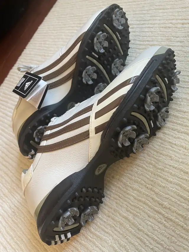 *Brand New* Adidas Women Driver Prima Golf Shoes (US# 8) in Golf in Mississauga / Peel Region - Image 5