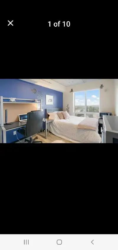 Situated on Lester Street, the apartment is just steps away from Wilfrid Laurier University, the Uni...