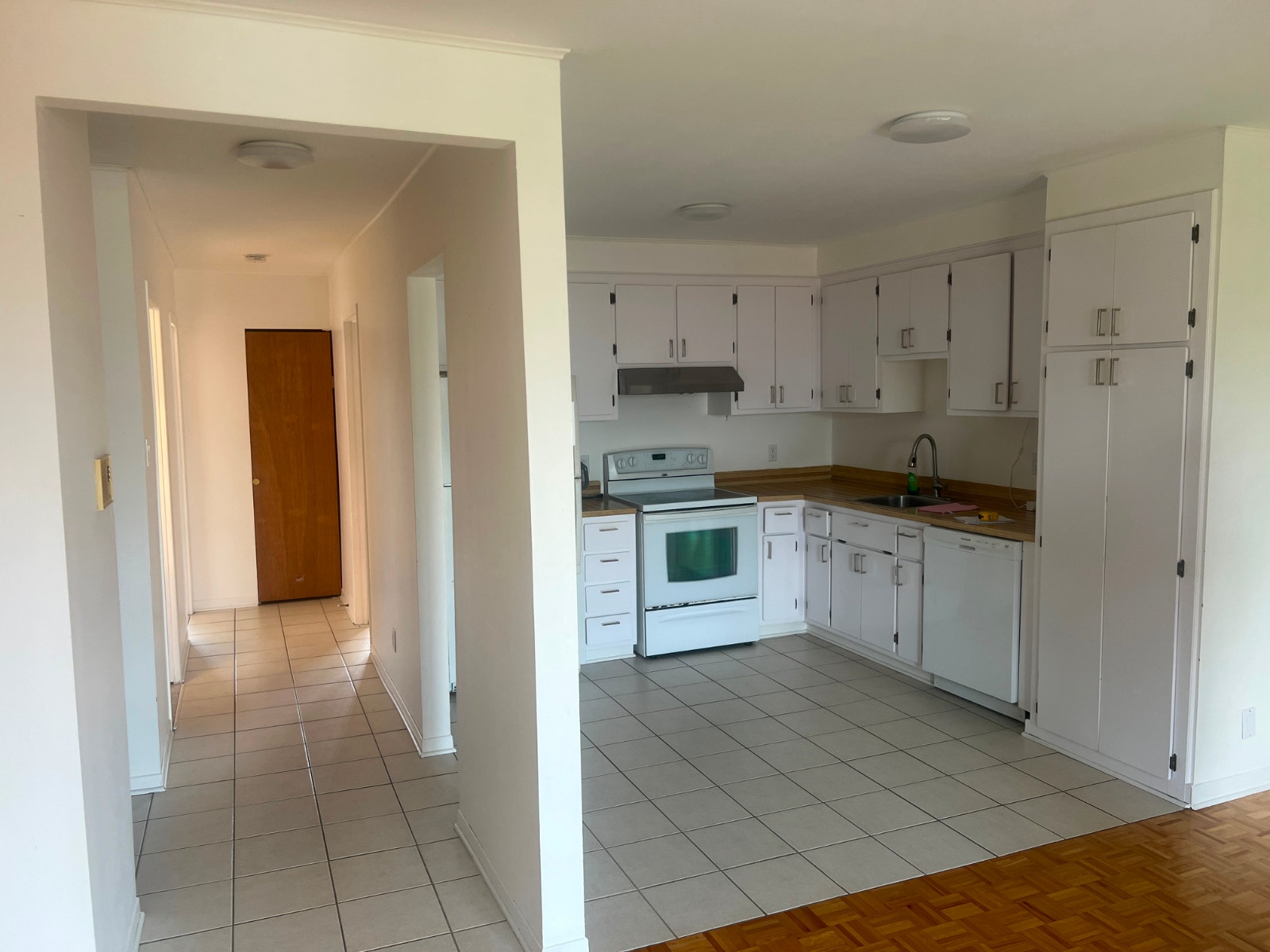 4 1/2 à louer dans Rosemont — photo 3