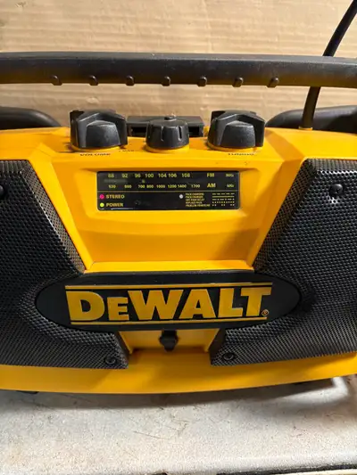 Radio de chantier DeWalt, View more