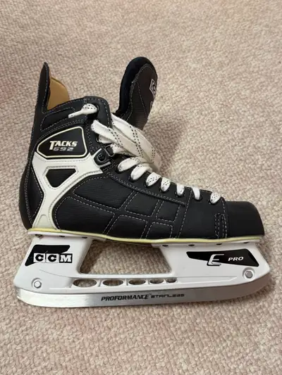 CCM Tacks Skates size 8.5 E, View more