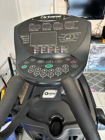Excellent like new condition Priced very low