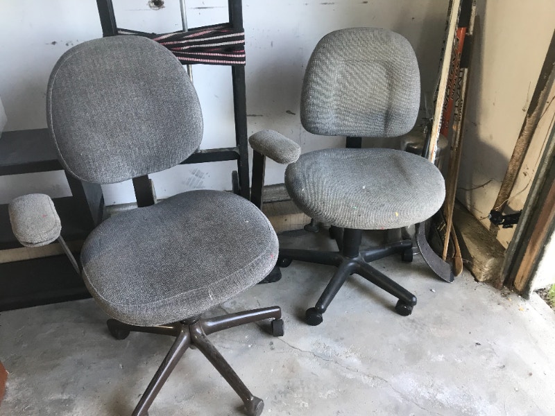 Office Chairs (2) FREE but take both Chairs & Recliners Winnipeg