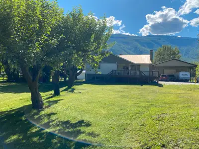 September ONE BDRM ROOM for rent  - Salmon Arm - Silver Creek