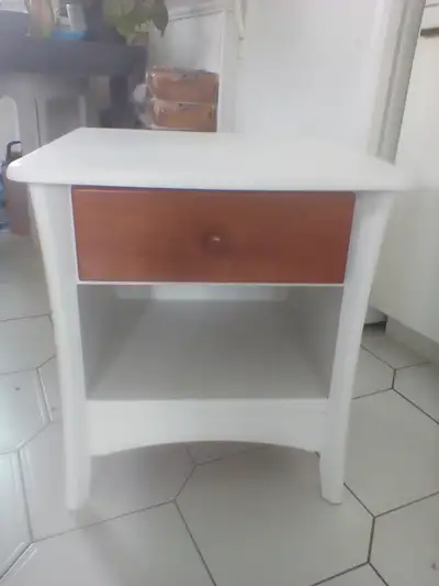 Table de chevet, View more