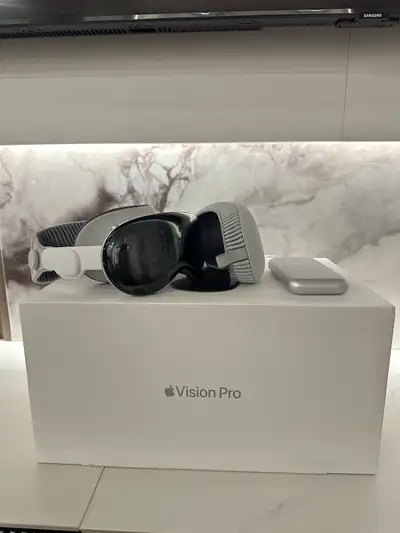 Apple Vision Pro 256GB -  Like New – Complete Original Packaging, View more