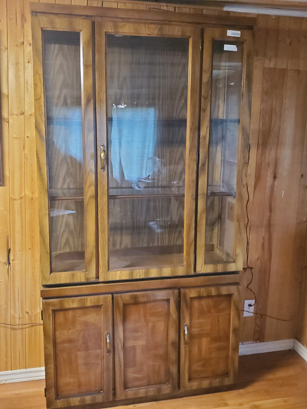 Display Cabinet in Hutches & Display Cabinets in North Bay