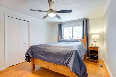 3 bedroom 1.5 washroom Parking available (2-3) 70% utilities Available From March 1st $2500 rent Kit...