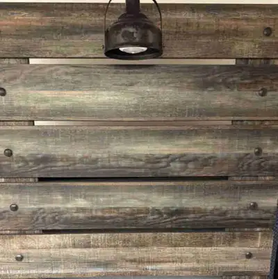 Lit Simple, View more