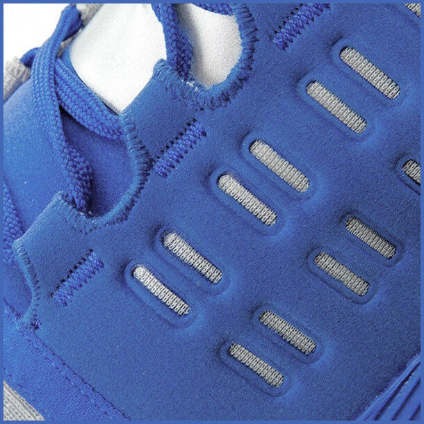 Under Amour Charged Core Ultra Blue Metallic Silver in Men's Shoes in Mississauga / Peel Region - Image 2