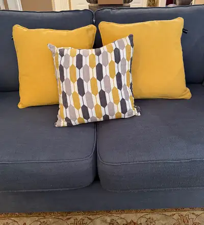 accent pillows, View more
