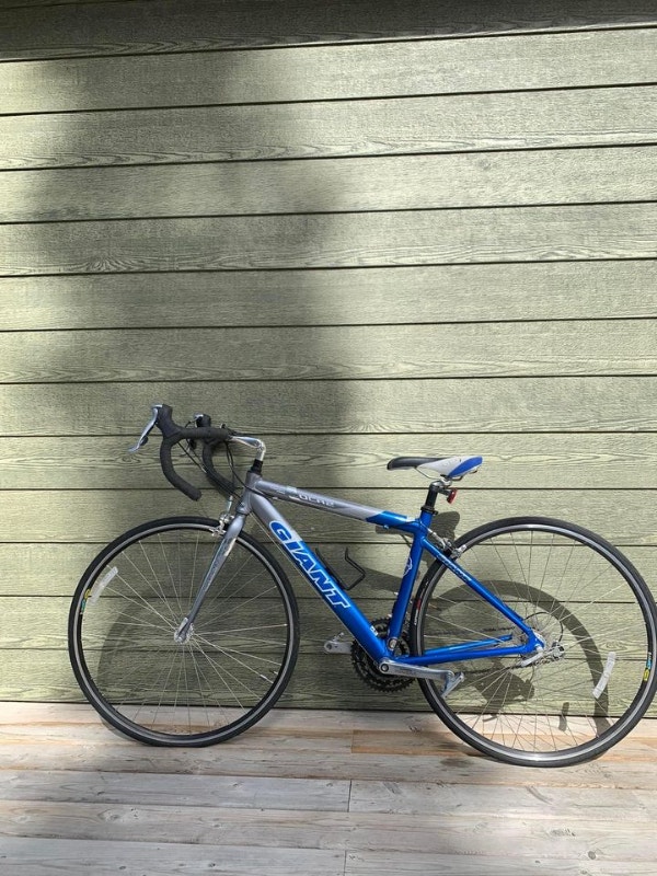Compact Road Bike Giant OCR2 Road Whitehorse Kijiji