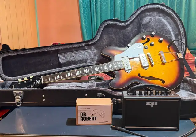 Epiphone John Lennon Casino (2011) – Gibson USA P90s in Guitars in Edmonton - Image 10