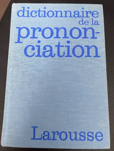 Essential LAROUSSE Hardcover French Pronunciation, View more